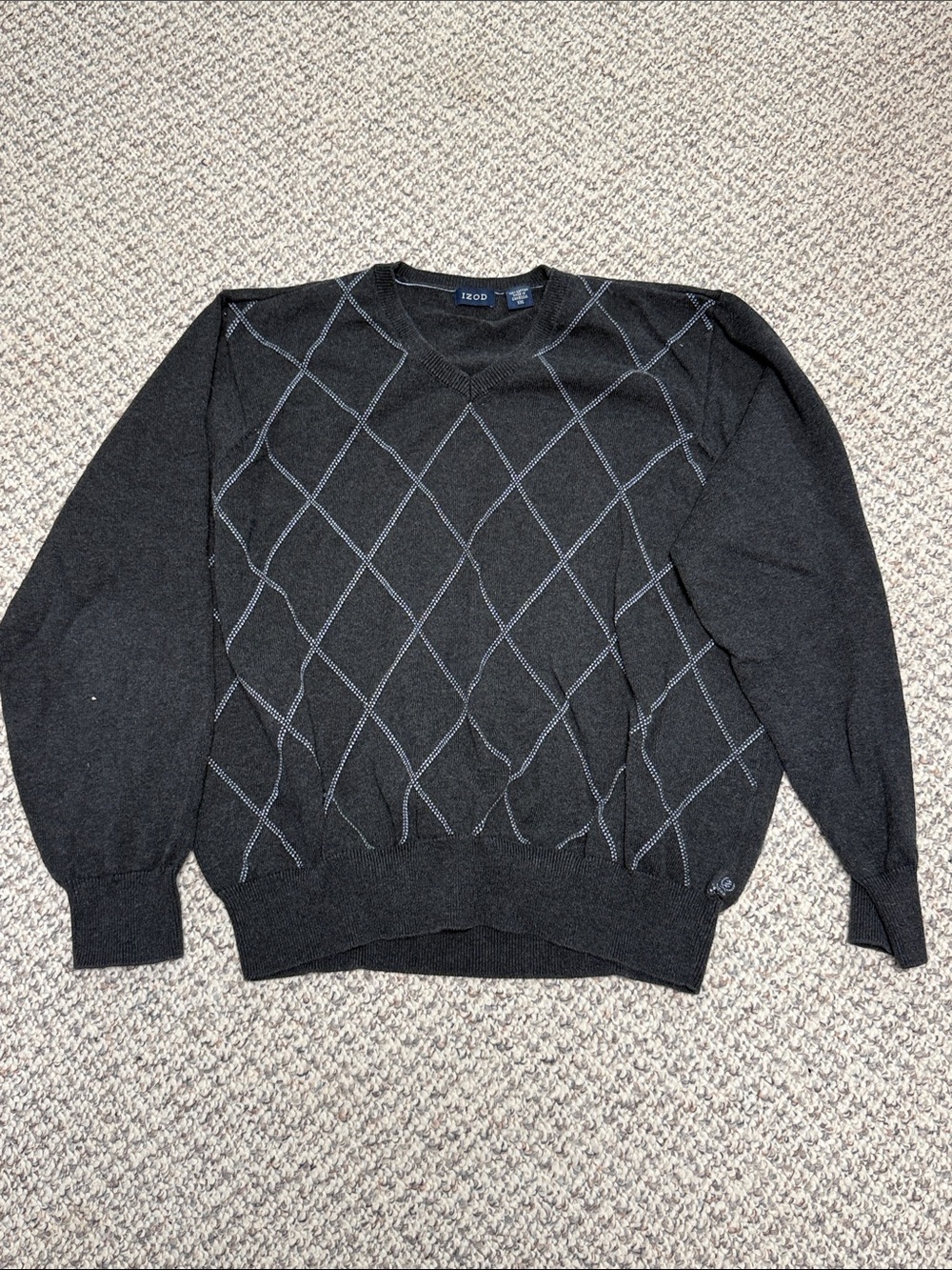 Izod Men's Black V-Neck Diamond Stitch Sweater